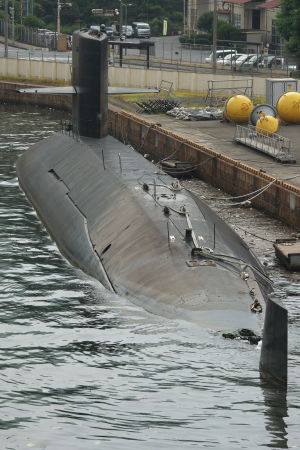 潜水艦のアップ