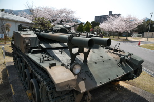 海田市駐屯地の桜並木一般公開