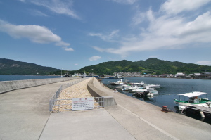 倉橋の釣士田港