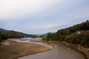 椋梨ダム（白竜湖）へ