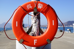 呉の海自艦艇一般公開 呉の海自艦艇一般公開